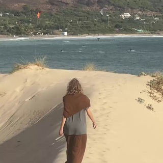 Логотип @tundragirl - Девочка из тундры