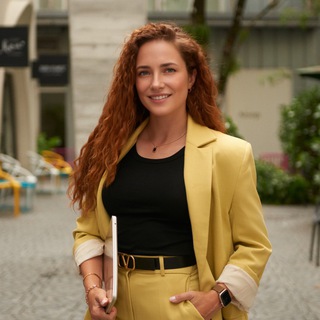 Логотип @turbobizz - Лиза Строк | Про жизнь и бизнес