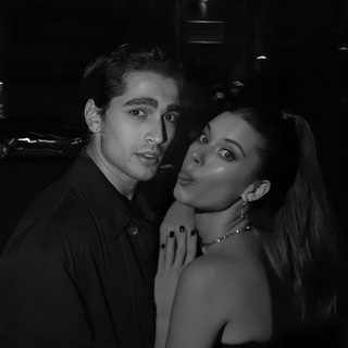 Логотип @turkaktrislergroupp - 𝐓𝐔𝐑𝐊✨𝐀𝐊𝐓𝐑𝐈𝐒𝐋𝐄𝐑