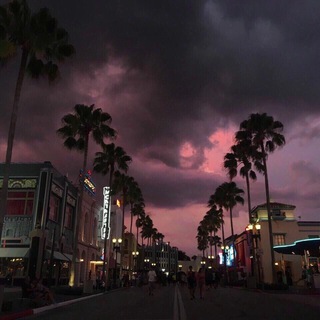 Логотип @tuthity - New Songs 🎵🎵🎵Top