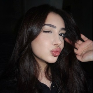 Логотип @tutneparvina - жизнь neparvinы 🤍🐰