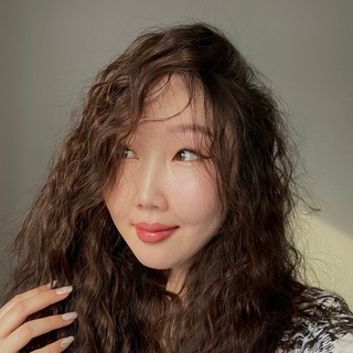 Логотип @tuyasik_s - Tuyasik