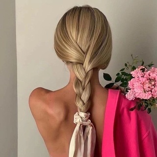 Логотип @tvoi_ygolok_motivacii - Твой уголок Мотивации