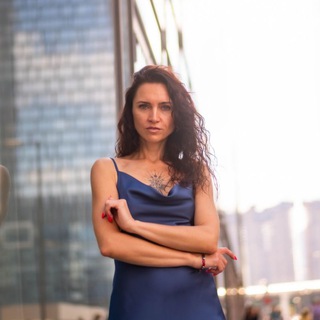 Логотип @tvojatochka_rosta - Елена Савкина /Наделяю смыслом то, что другие не видят