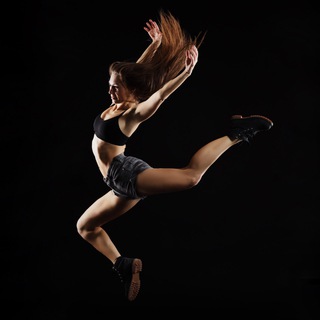 Логотип @twerkandfitnessintensive - Twerk & Fitness | Строим идеальный 🍑