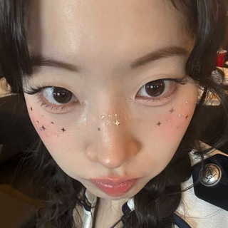 Логотип @twicemight - культ соло блонд наён | ксбн