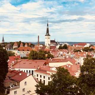 Логотип @twoticketstotallinn - Two tickets to Tallinn