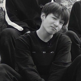 Логотип @tzngetz - сердцецвет.