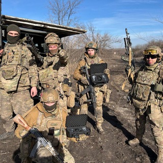 Логотип @ua_military_comrades - Штурмовий Транзит