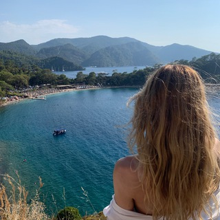 Логотип @uchimturetsky - Учим турецкий вместе 🏝️☀️🇹🇷