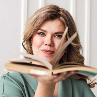 Логотип @uchitel_literaturi - Ольга Малова