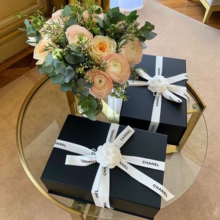 Логотип @uliana_luxe - Uliana_luxe - Бренды люкс 🤩 одежда, сумки, обувь и аксессуары