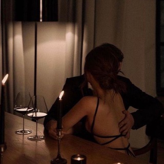 Логотип @umakemesoomad - 𝐌𝐀𝐃𝐍𝐄𝐒𝐒