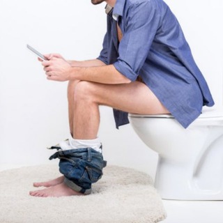 Логотип @unitazfact - СИЖУ - ЧИТАЮ!