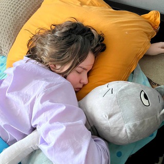 Логотип @univesitadievola - институт Юлиуса Эволы