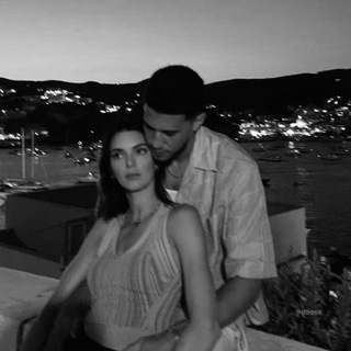 Логотип @unrealloveee - 07.11.