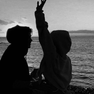 Логотип @unrealovee - unreal love💌