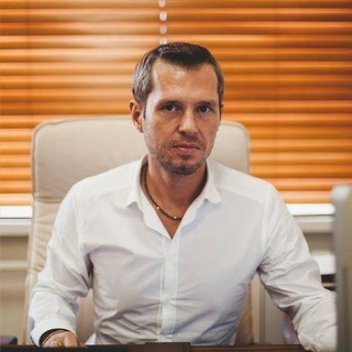 Логотип @uomofortunato - INVEST_Lab