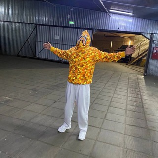 Логотип @upmeloman - 𝟏𝟎 𝐌𝐄𝐋𝐎𝐌𝐀𝐍²🦋