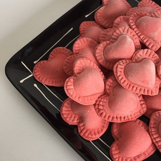 Логотип @urgoodkitchen - Эта Удивительная кухня