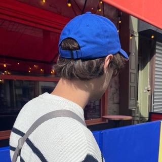 Логотип @uroki_fr - саша теребов