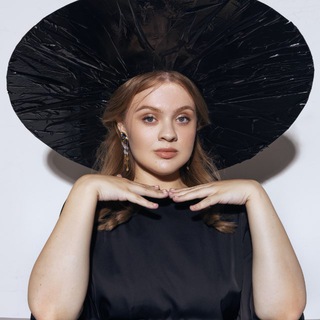 Логотип @ushakovacello - Анастасия Ушакова