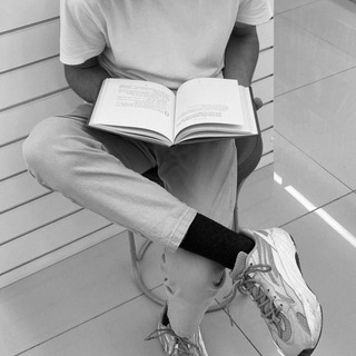 Логотип @ustavshiiyy - записи подростка