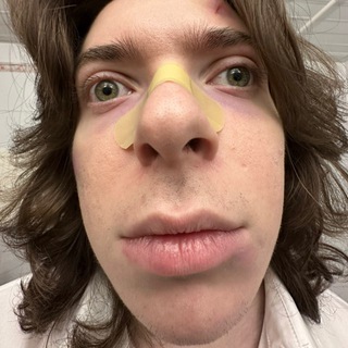 Логотип @utopiaden - Денчик Слазиет