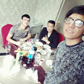 Логотип @uzbnavoi - Navai 🌙 (Uyda Qoling)