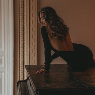 Логотип @v_fedunova - v_fedunova