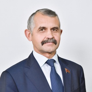 Логотип @v_n_shapkin - Владимир Шапкин