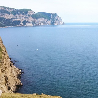 Логотип @v_puti_snami - Россия глазами туриста.