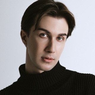 Логотип @vadimivanovai - Вадим генерирует…