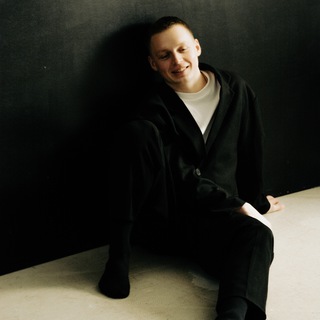 Логотип @vadyvnn - Вадюлик ☕