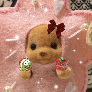 Логотип @vaeblossom - худая икона