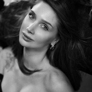 Логотип @vakarclub - Сами себя накрасим