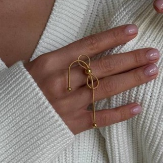 Логотип @valberisy - Реклама валберис ВБ карточки одежда товаров