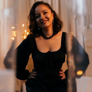 Логотип @Valeriya_dobryakova - Валерия Добрякова|расстановки: психология отношений🪬