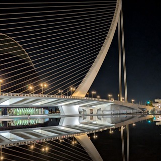 Логотип @valenciarusia - Всё о Валенсии. Дружеский чат без рекламы.