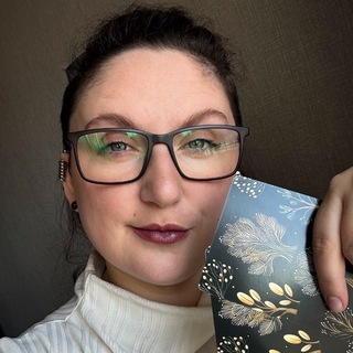 Логотип @valerikryloval - Лера🔹Психолог с Таро