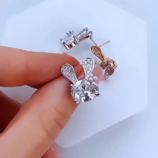 Логотип @valery_bisuter - Бижутерия от Валерии❤️