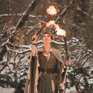 Логотип @valkiriya_witch - RunicMagic✨Forest Witch
