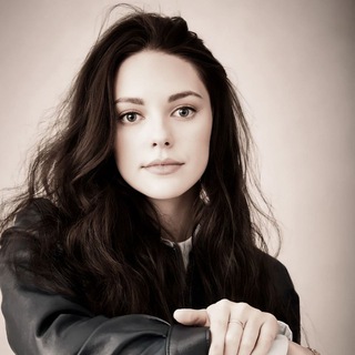 Логотип @vampxscene - 𝘷𝘢𝘮𝘱𝘹𝘴𝘤𝘦𝘯𝘦