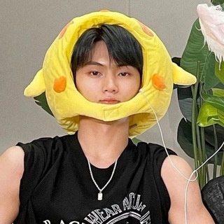 Логотип @vanshopkpopshop - ✿Van's shop~k-pop shop ✿