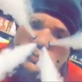 Логотип @vape_tope - Вейп ing