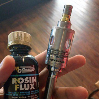 Логотип @vapebaraholka - VBK барахолка