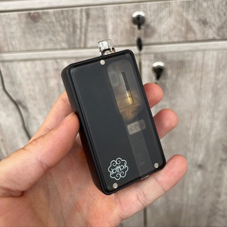 Логотип @vapebyest - 𝘷𝘢𝘱𝘦 𝘣𝘺 *𝘦𝘴𝘵