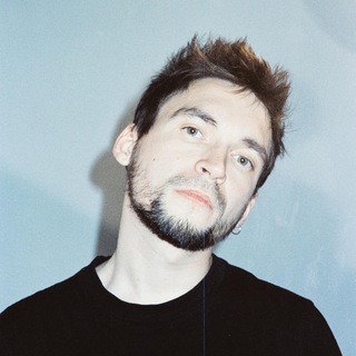 Логотип @varaksin_photo - Илья Вараксин