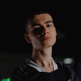 Логотип @varenik_pubgm - VARENIK