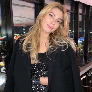 Логотип @varichevaa - by Ancho 🪐